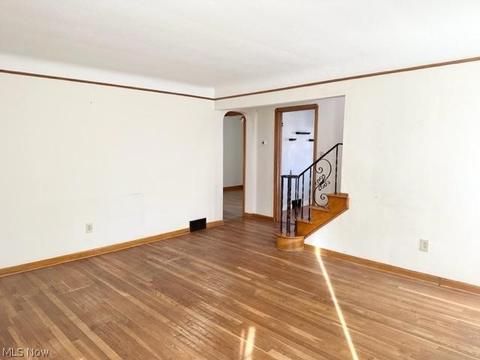 6406 Ackley Rd, Parma, OH 44129 photo 11
