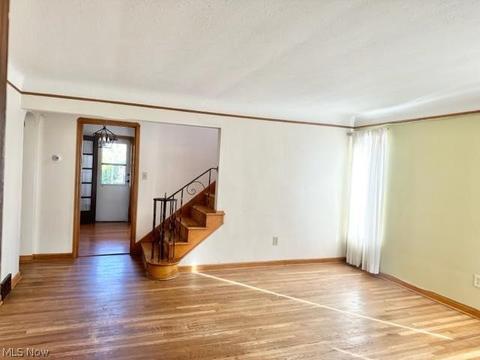 6406 Ackley Rd, Parma, OH 44129 photo 12