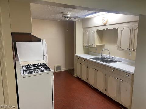 1655 Manor Ave NW, Canton, OH 44708 photo 16