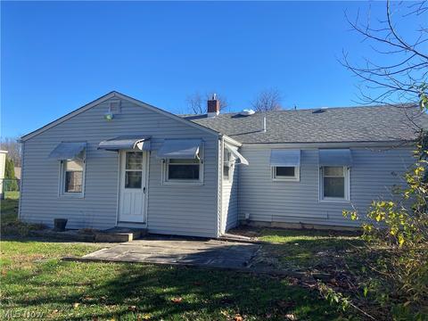 1655 Manor Ave NW, Canton, OH 44708 photo 5