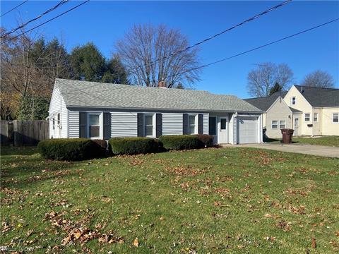 1655 Manor Ave NW, Canton, OH 44708 photo 4