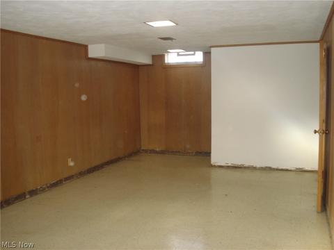 155 E 267th St, Euclid, OH 44132 photo 29