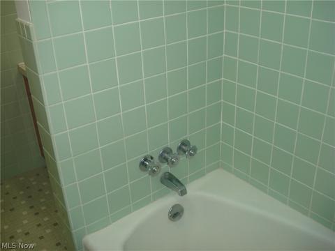 155 E 267th St, Euclid, OH 44132 photo 24