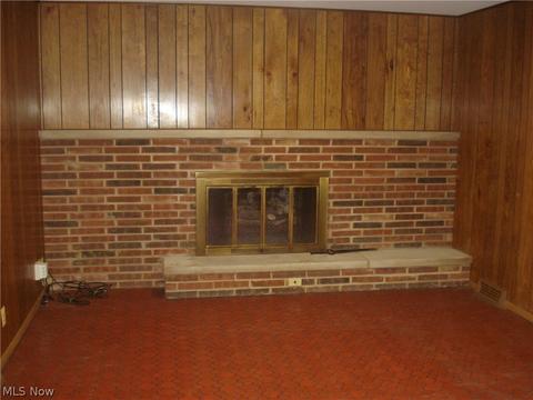 155 E 267th St, Euclid, OH 44132 photo 10
