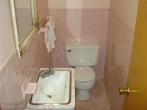 155 E 267th St, Euclid, OH 44132 photo 13