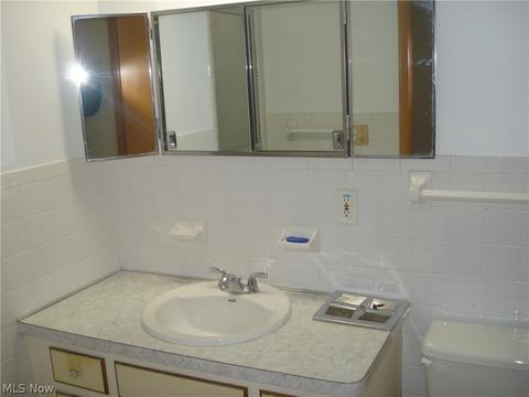155 E 267th St, Euclid, OH 44132 photo 19
