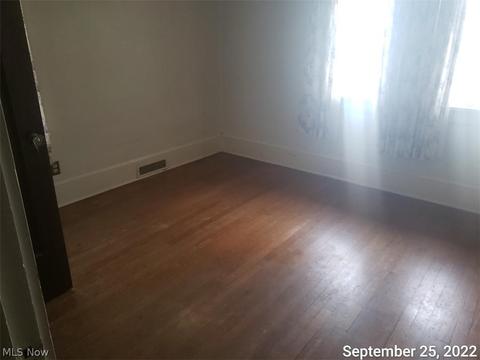2426 Nicholas Pl NW, Canton, OH 44708 photo 9