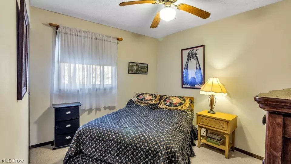  39 Iroquois Trl, Malvern, OH 44644 photo 15