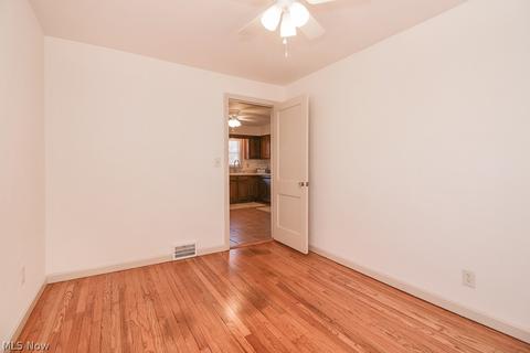 143 School St, Elyria, OH 44035 photo 18