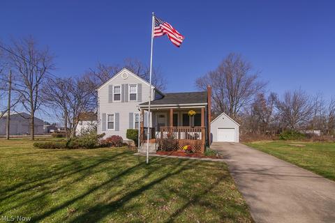 143 School St, Elyria, OH 44035 photo 1
