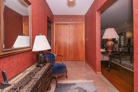 1111 Park Ave, Elyria, OH 44035 photo 2