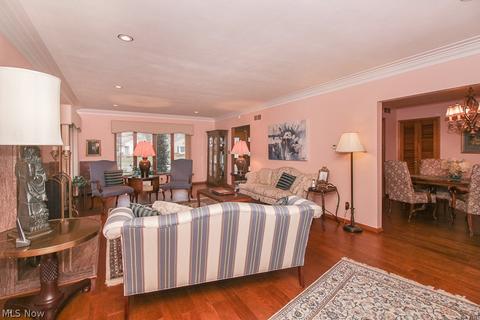 1111 Park Ave, Elyria, OH 44035 photo 4
