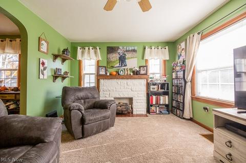 1046 Bell Ct, Elyria, OH 44035 photo 8