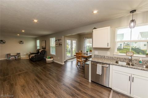 519 Riley Ct, Lagrange, OH 44050 photo 13