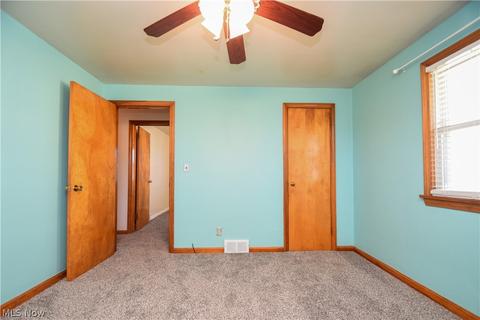 937 Garfield St, Struthers, OH 44471 photo 21