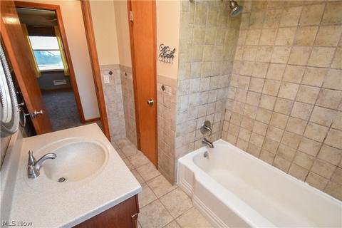 937 Garfield St, Struthers, OH 44471 photo 23