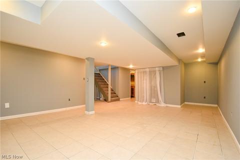 937 Garfield St, Struthers, OH 44471 photo 28