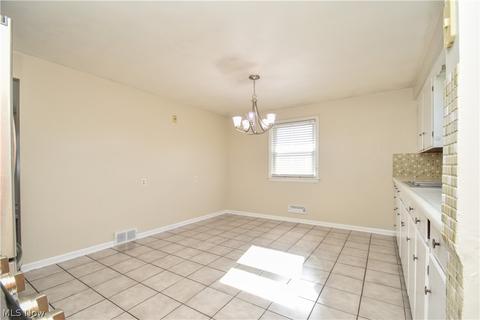 937 Garfield St, Struthers, OH 44471 photo 24