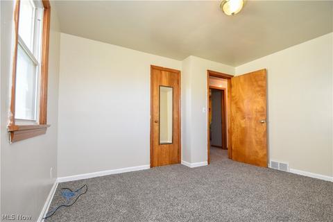 937 Garfield St, Struthers, OH 44471 photo 18