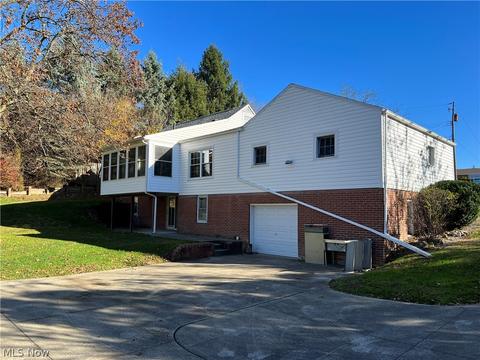 419 Manor Ave NW, Canton, OH 44708 photo 5