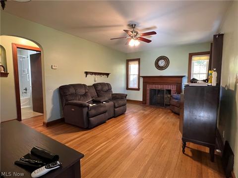 419 Manor Ave NW, Canton, OH 44708 photo 9
