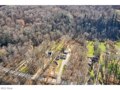 7028 Cascade Rd, Concord, OH 44077 photo 2