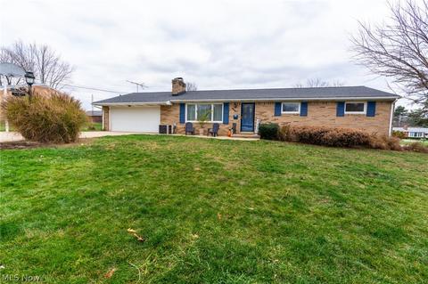 4605 9th St NW, Canton, OH 44708 photo 2