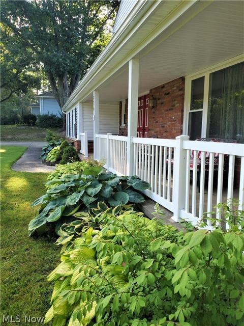 236 Eldridge Rd, Aurora, OH 44202 photo 2