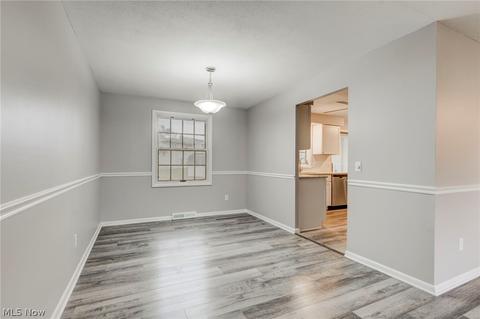610 University Ave, Elyria, OH 44035 photo 8