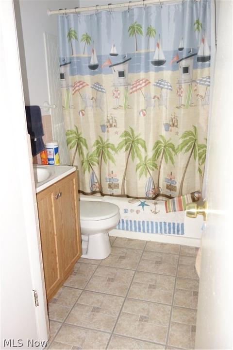 902 Sutherland Ave, Akron, OH 44314 photo 13