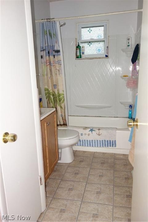902 Sutherland Ave, Akron, OH 44314 photo 14