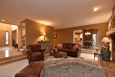 32700 Shadowbrook Dr, Solon, OH 44139 photo 25