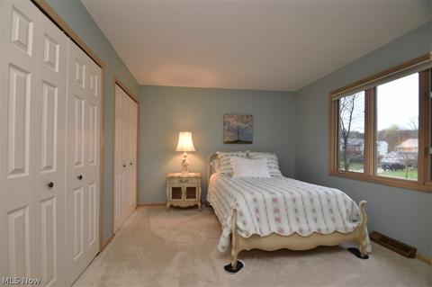 32700 Shadowbrook Dr, Solon, OH 44139 photo 18