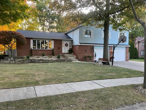 725 Butte St, Willard, OH 44890 photo 1