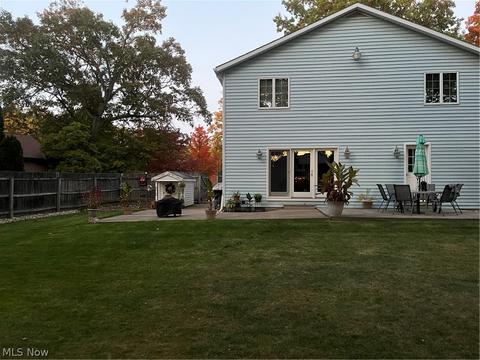 725 Butte St, Willard, OH 44890 photo 3