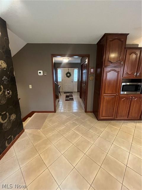 725 Butte St, Willard, OH 44890 photo 6