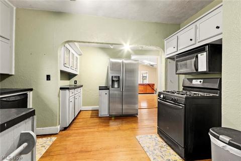 136 Wilson St, Struthers, OH 44471 photo 7