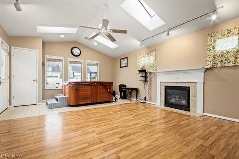 136 Wilson St, Struthers, OH 44471 photo 6