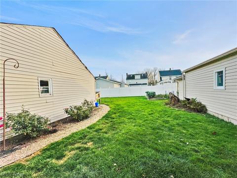 136 Wilson St, Struthers, OH 44471 photo 19