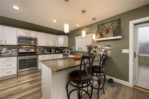 923 Bellflower Ave NW, Canton, OH 44708 photo 7