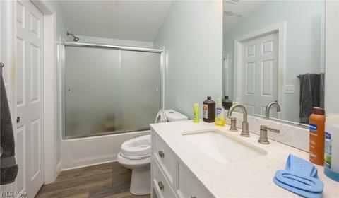 923 Bellflower Ave NW, Canton, OH 44708 photo 9