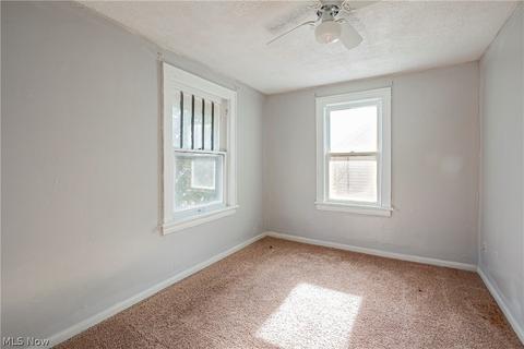 1100 Murray Ave, Akron, OH 44310 photo 13