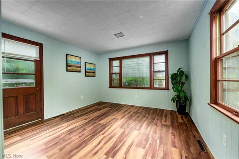 1860 E 225th St, Euclid, OH 44117 photo 12