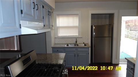 210 Edgerton Rd, Akron, OH 44303 photo 9