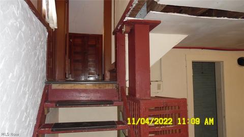210 Edgerton Rd, Akron, OH 44303 photo 24