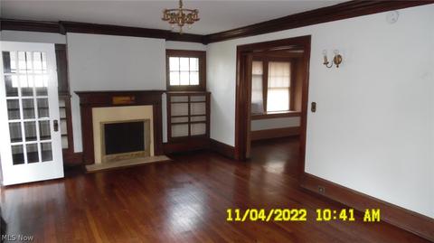 210 Edgerton Rd, Akron, OH 44303 photo 5