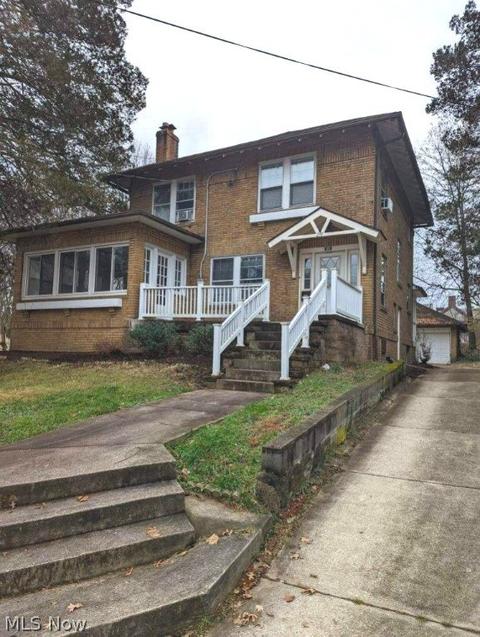 210 Edgerton Rd, Akron, OH 44303 photo 1