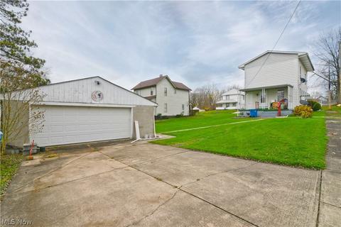 65 Park Ave, Struthers, OH 44471 photo 2