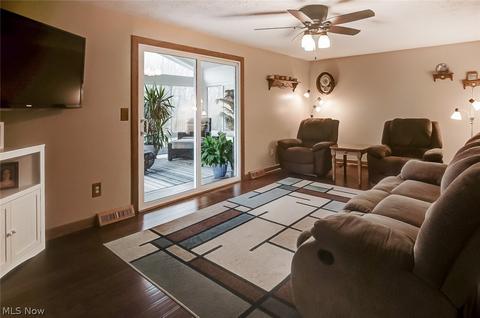 2848 E Celeste View Dr, Stow, OH 44224 photo 11