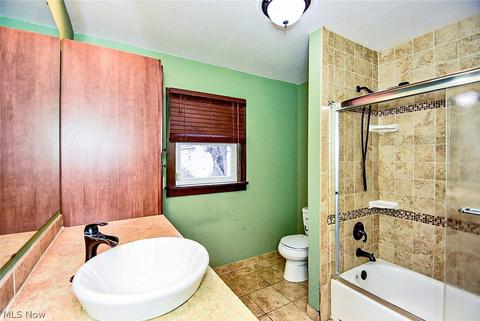 167 E Mapledale Ave, Akron, OH 44301 photo 6